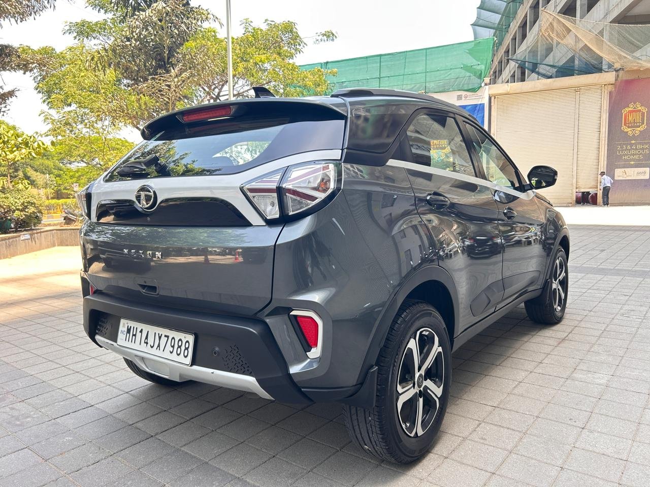 Nexon XZ+Sunroof